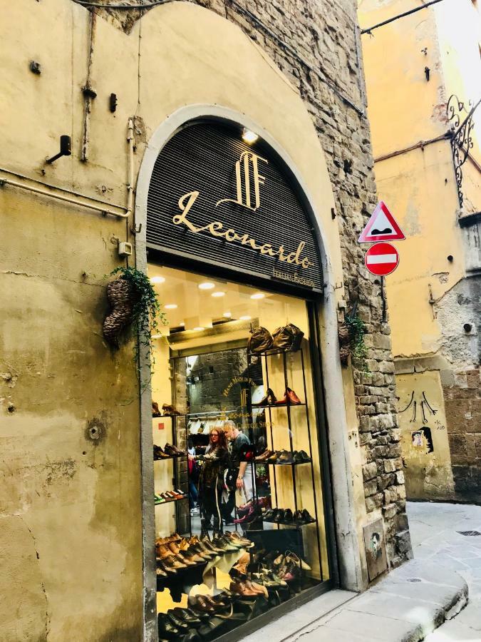 Leonardo's Signoria By Florencehospitality *